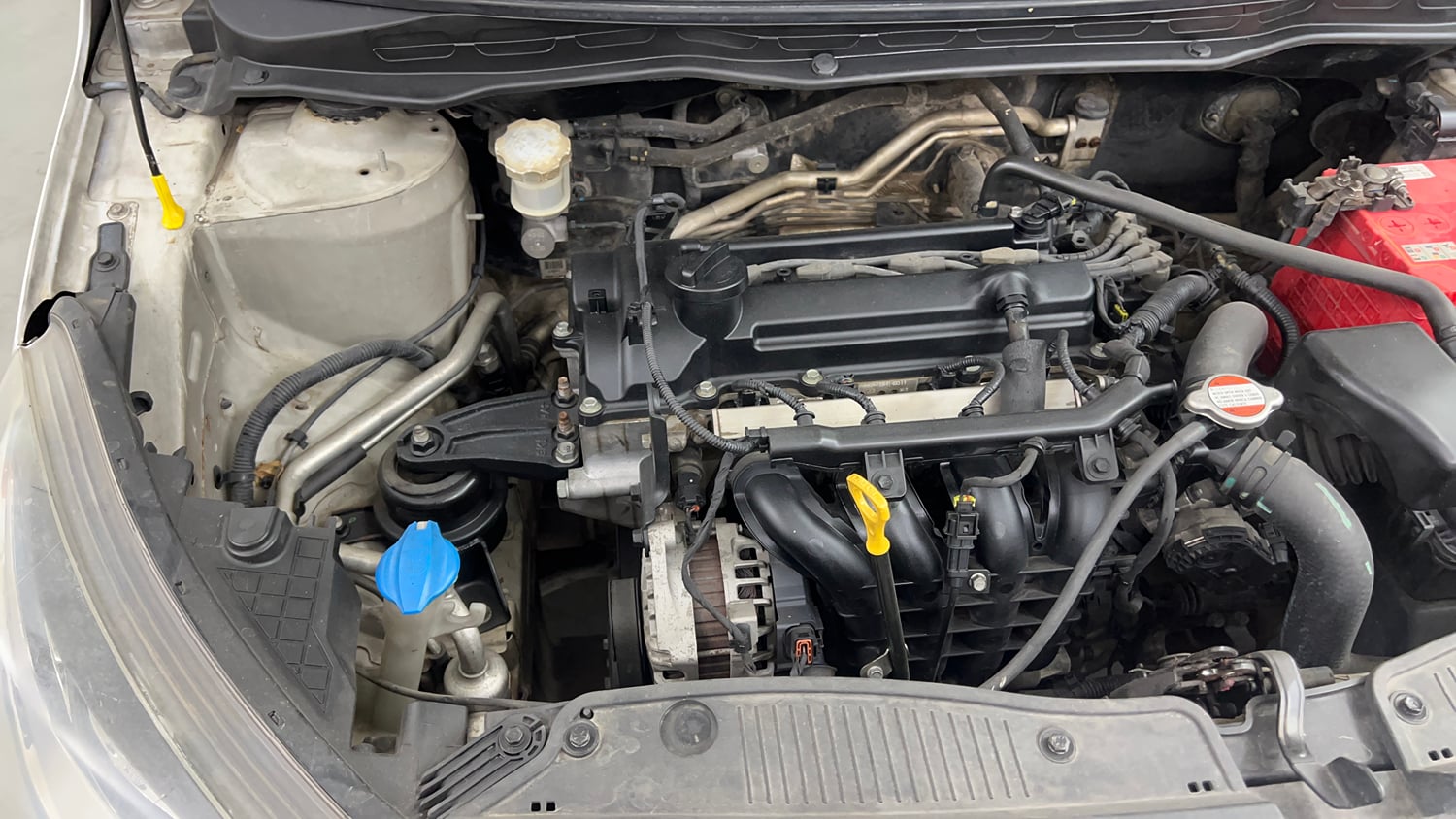 Used 2012 Hyundai i20 Sportz 1.2 Petrol Manual engine ENGINE RIGHT SIDE VIEW