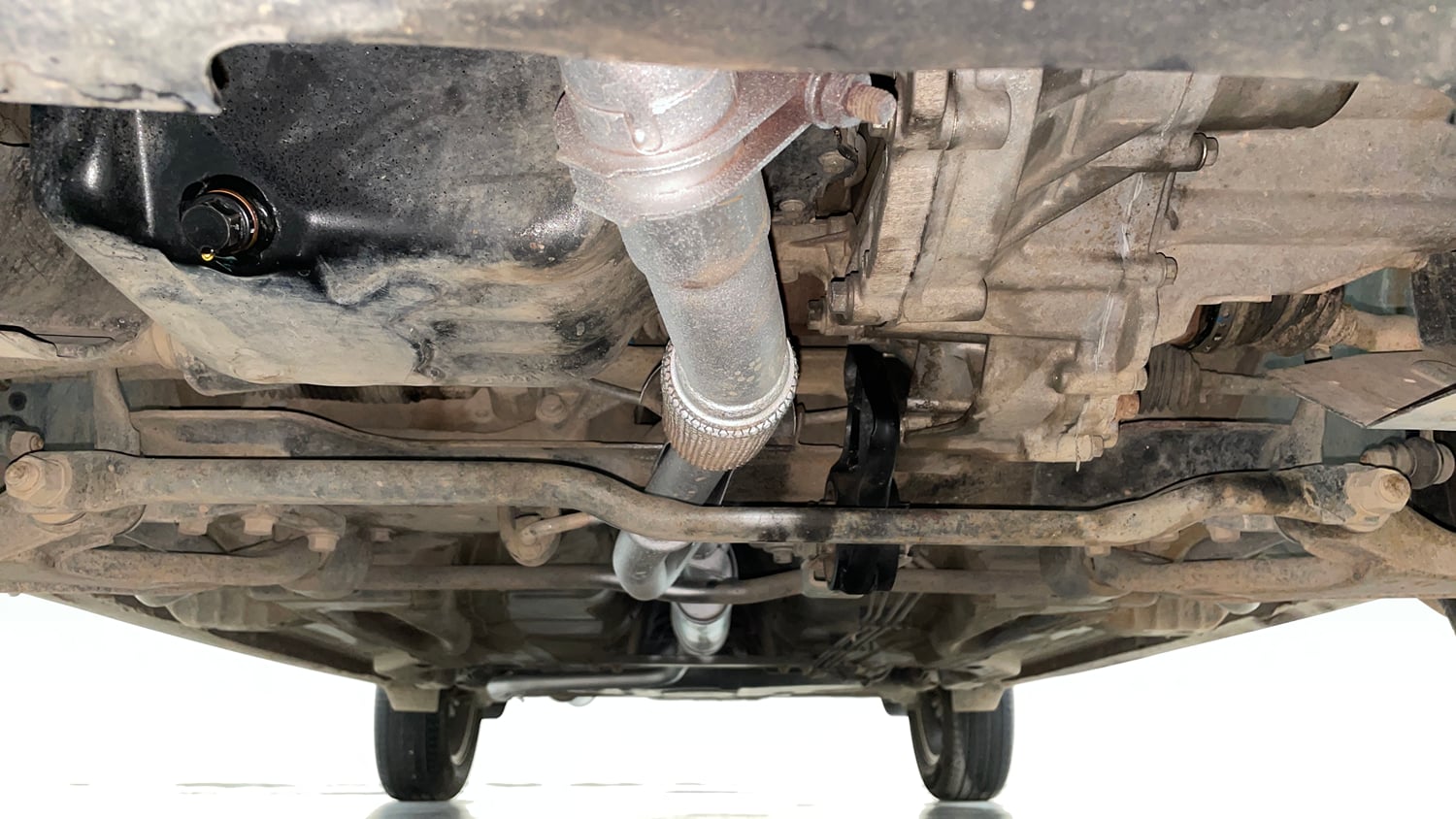 Used 2017 Tata Tiago Revotron XZ Petrol Manual extra FRONT LEFT UNDERBODY VIEW