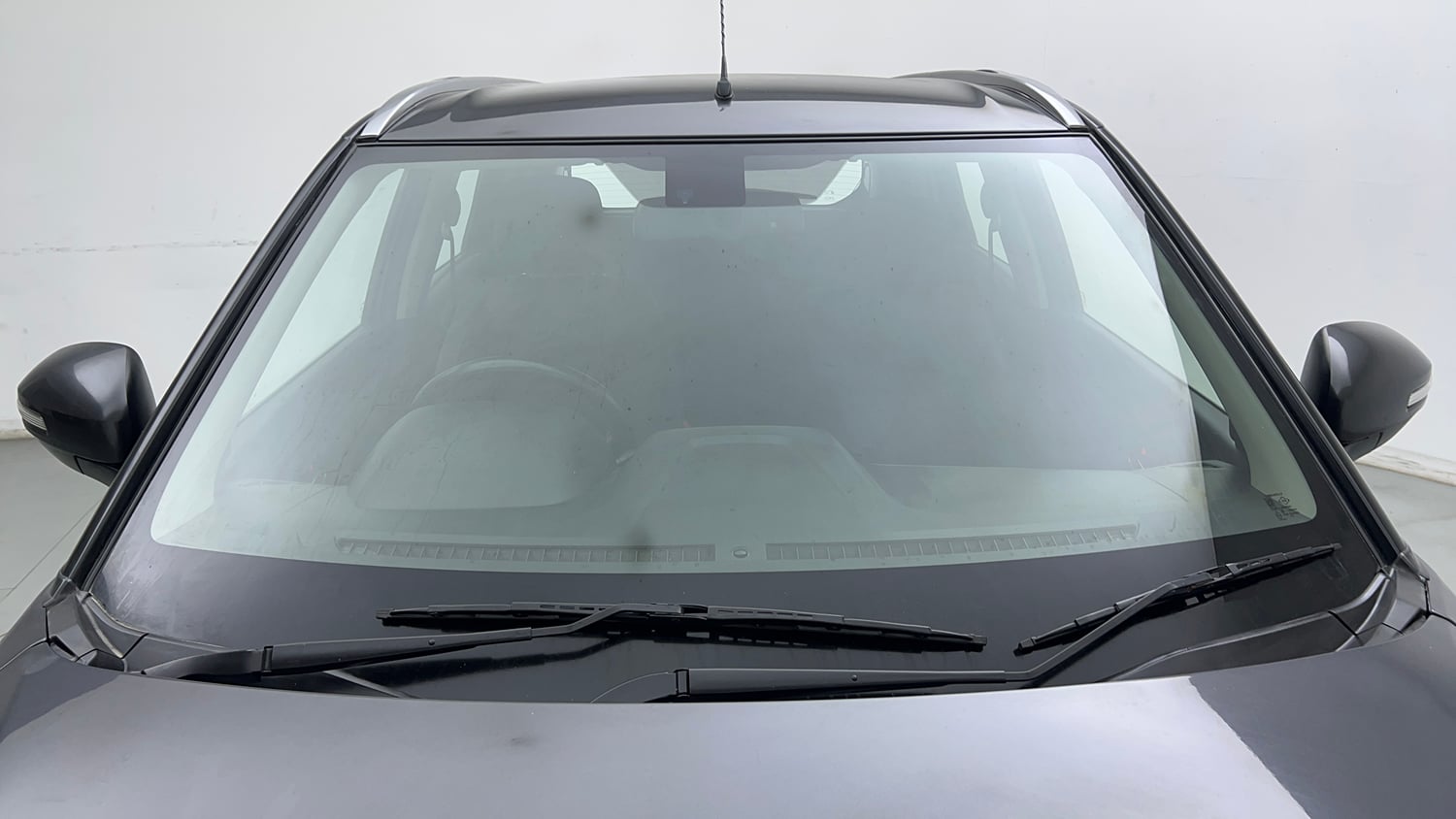 Used 2022 Toyota Urban Cruiser Premium Grade MT Petrol Manual exterior FRONT WINDSHIELD VIEW