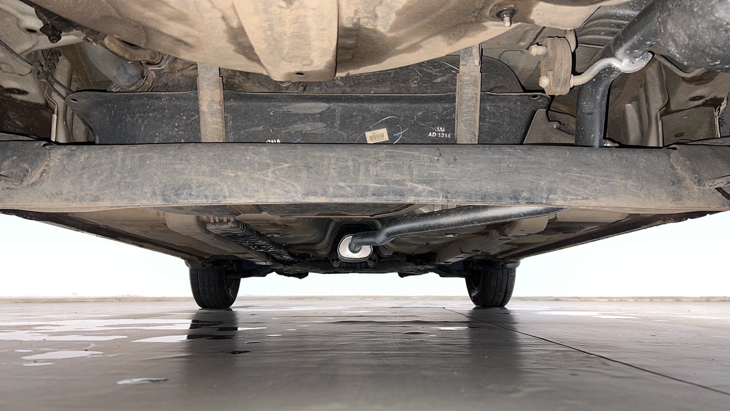 Used 2016 Hyundai Grand i10 Magna 1.2 Kappa VTVT Petrol Manual extra REAR UNDERBODY VIEW (TAKEN FROM REAR)