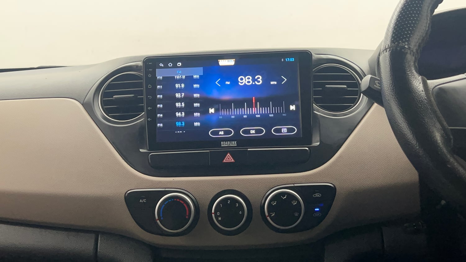Used 2014 Hyundai Grand i10 Sportz 1.2 Kappa VTVT Petrol Manual interior MUSIC SYSTEM & AC CONTROL VIEW