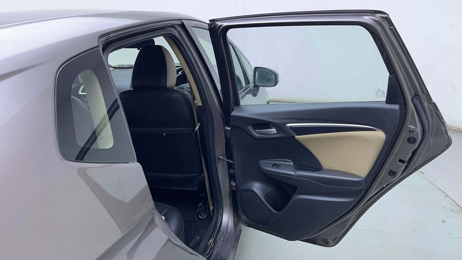 Used 2017 Honda Jazz V Petrol Petrol Manual interior RIGHT REAR DOOR OPEN VIEW