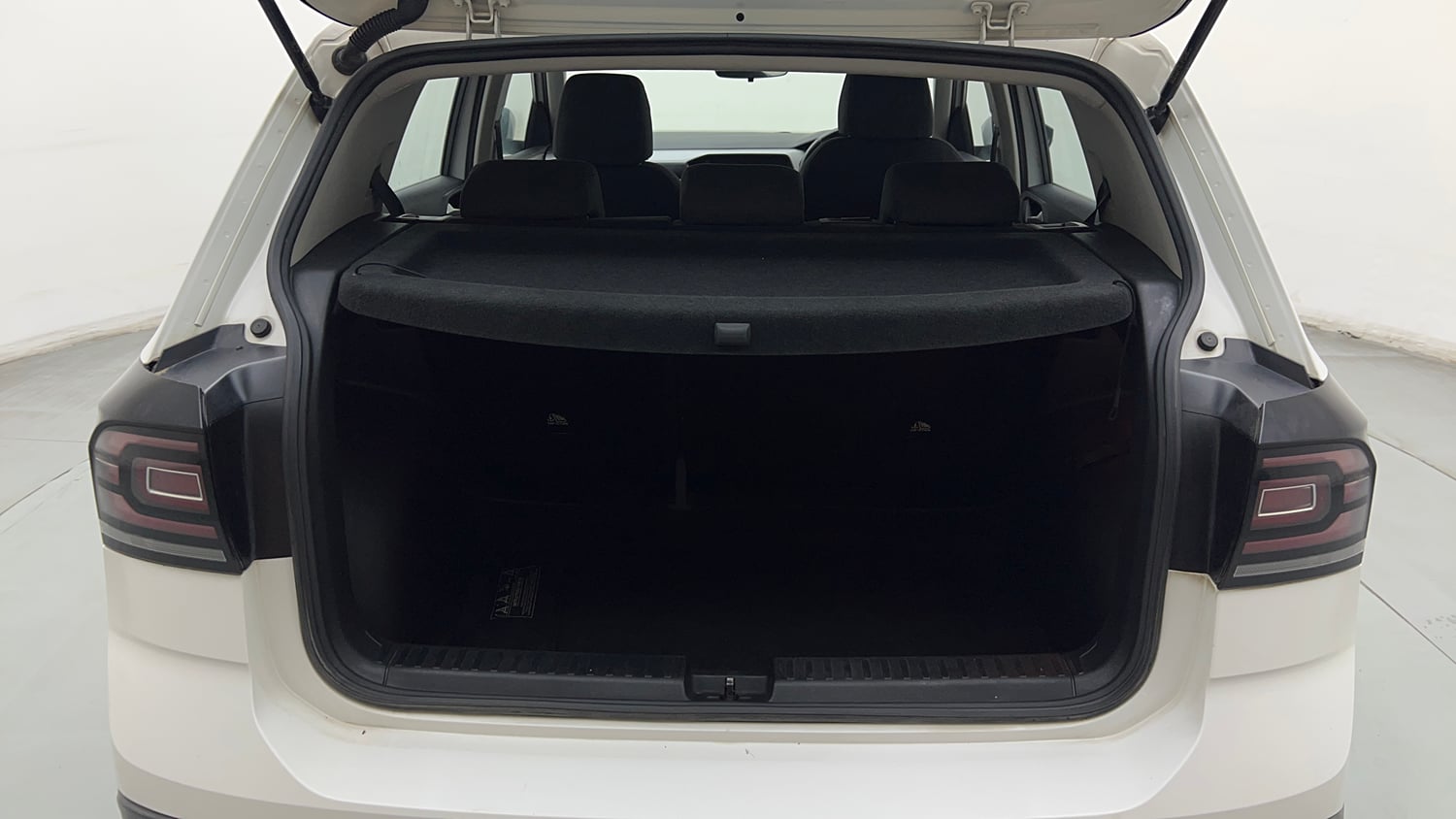 Used 2023 Volkswagen Taigun Highline 1.0 TSI MT Petrol Manual interior DICKY INSIDE VIEW