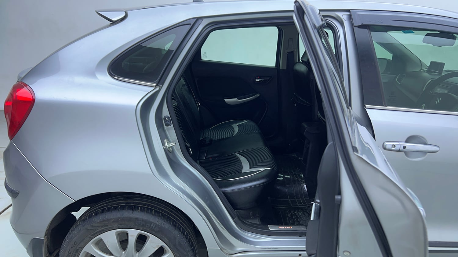 Used 2017 Maruti Suzuki Baleno Zeta 1.2 AT Petrol Automatic interior RIGHT SIDE REAR DOOR CABIN VIEW