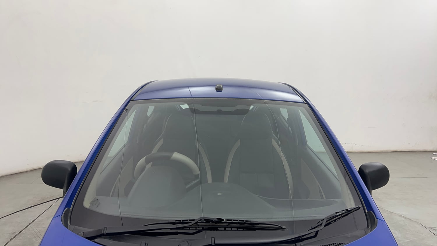 Used 2016 Hyundai Eon Era + AirBag Petrol Manual exterior FRONT WINDSHIELD VIEW