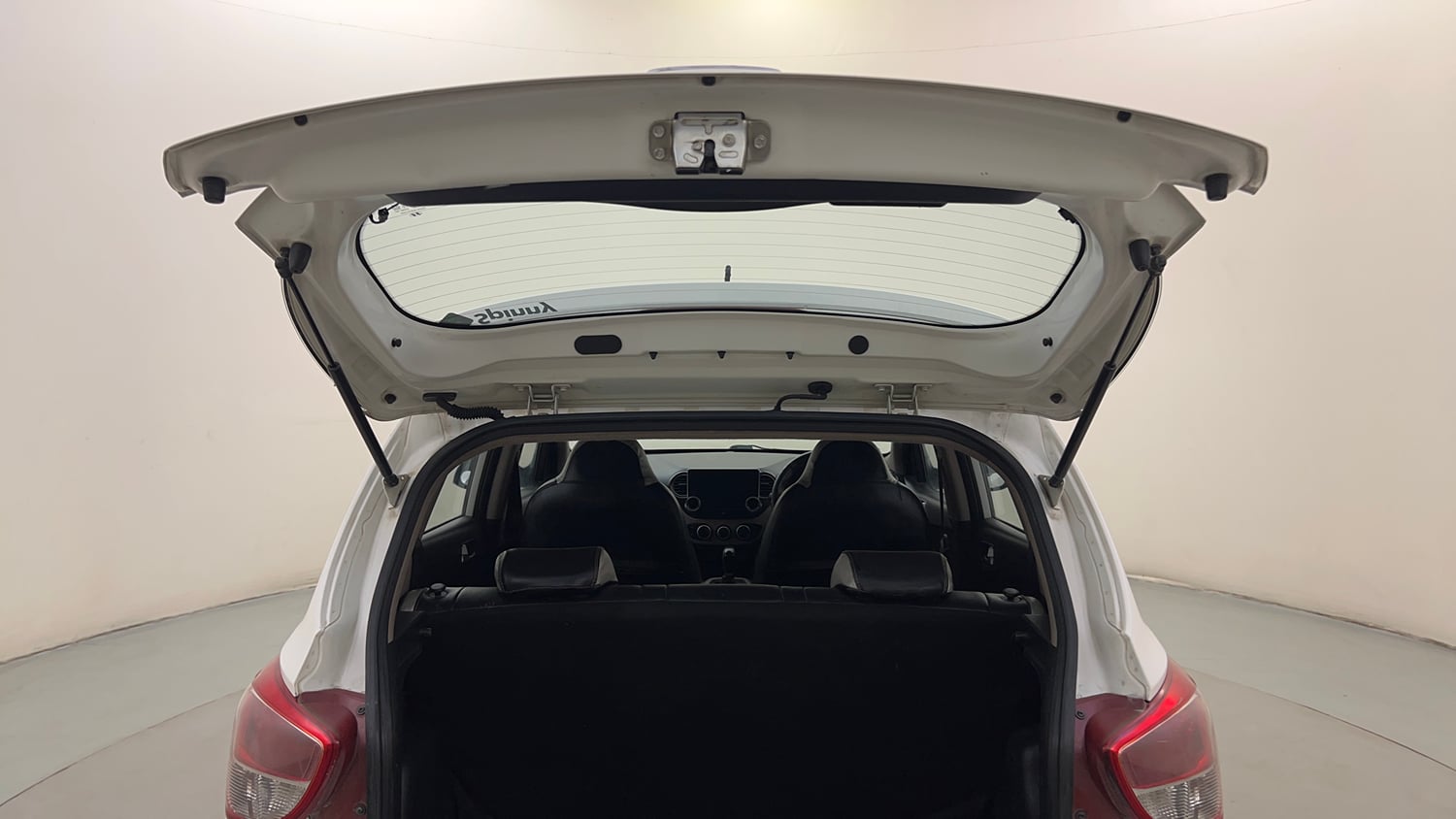 Used 2013 Hyundai Grand i10 Asta AT 1.2 Kappa VTVT Petrol Automatic interior DICKY DOOR OPEN VIEW