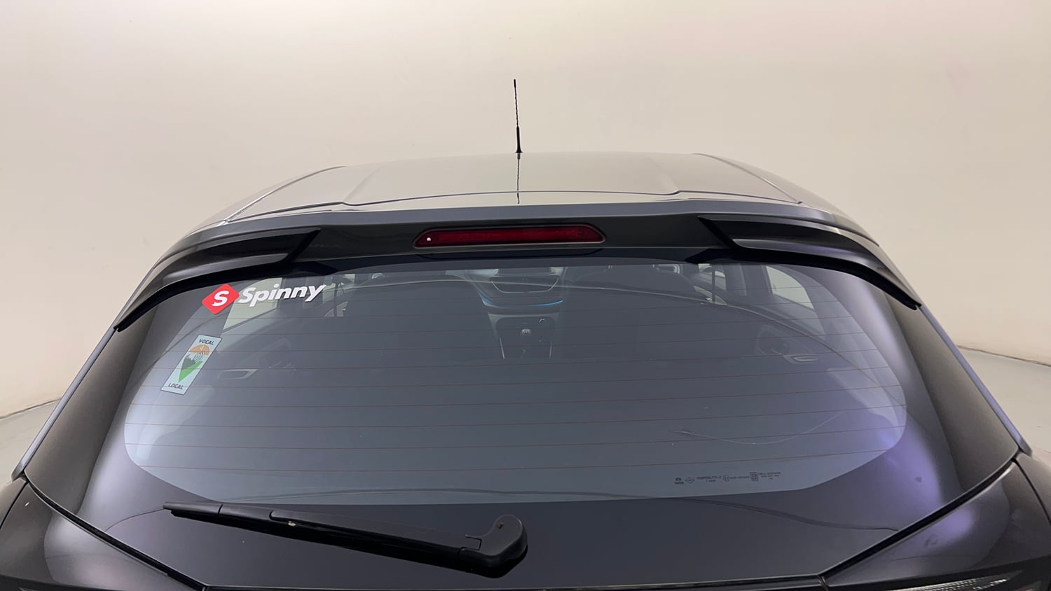 Used 2021 Tata Altroz XZ Petrol Petrol Manual exterior BACK WINDSHIELD VIEW