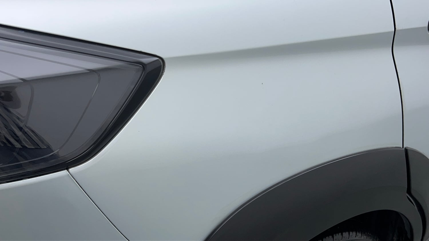 Used 2023 Maruti Suzuki XL6 Zeta AT Petrol Petrol Automatic dents MINOR SCRATCH
