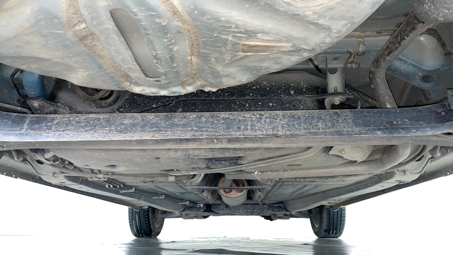 Used 2021 Maruti Suzuki Baleno Zeta Petrol Manual extra REAR UNDERBODY VIEW (TAKEN FROM REAR)