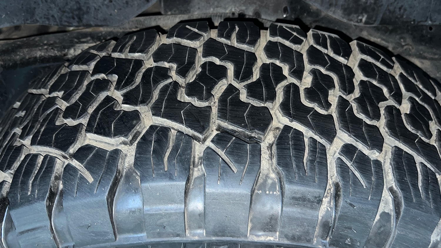 Used 2024 Mahindra Thar LX Hard Top Petrol AT RWD Petrol Automatic tyres LEFT REAR TYRE TREAD VIEW