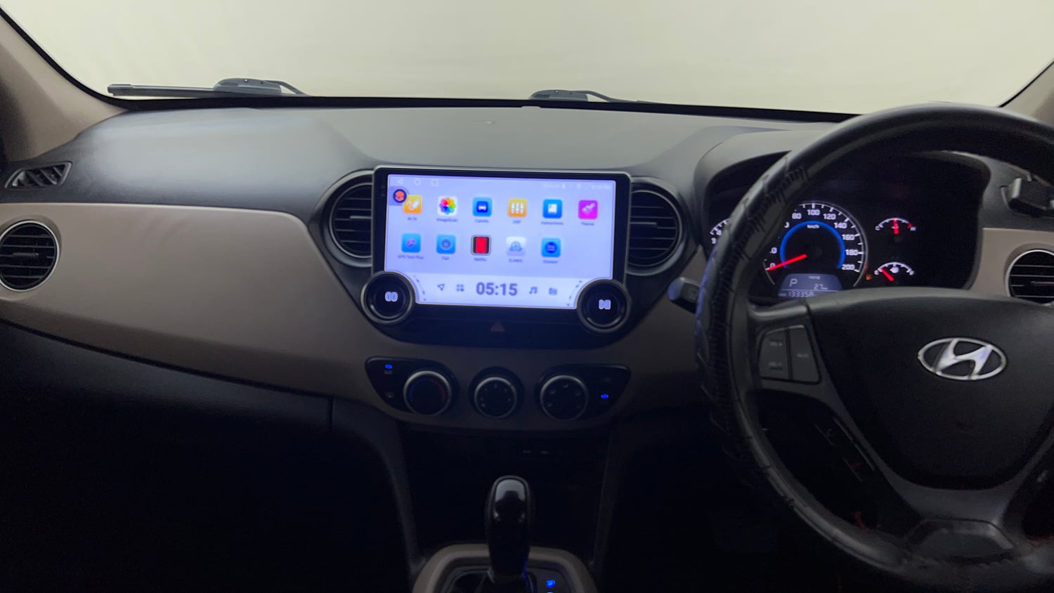 Used 2013 Hyundai Grand i10 Asta AT 1.2 Kappa VTVT Petrol Automatic interior MUSIC SYSTEM & AC CONTROL VIEW