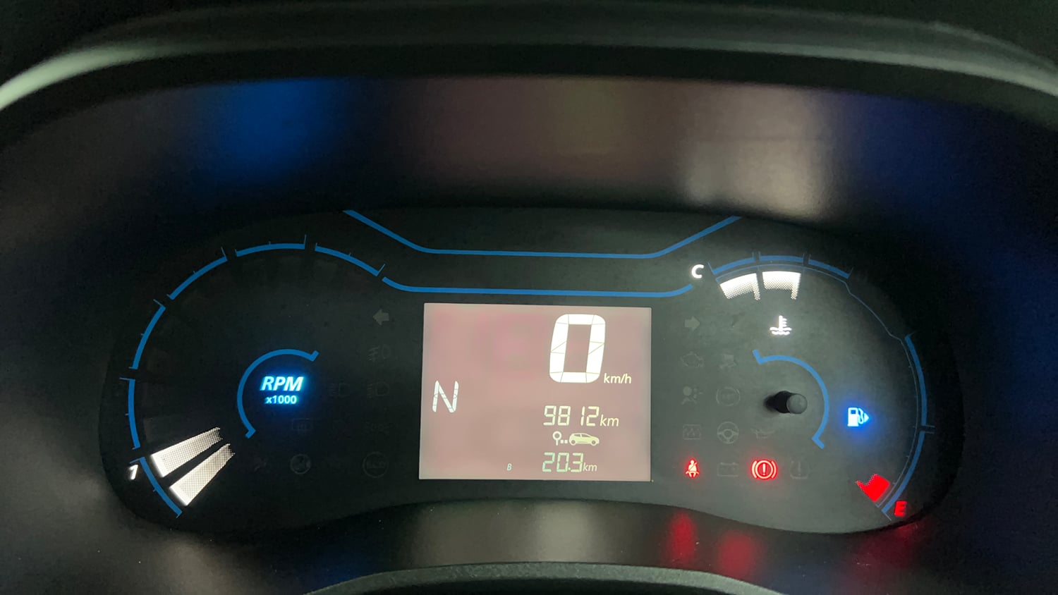 Used 2019 Renault Kwid CLIMBER 1.0 AMT Opt Petrol Automatic interior CLUSTERMETER VIEW