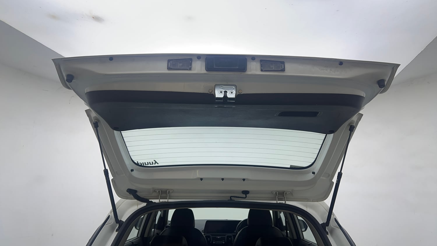 Used 2022 Kia Sonet GTX Plus 1.5 AT Diesel Automatic interior DICKY DOOR OPEN VIEW