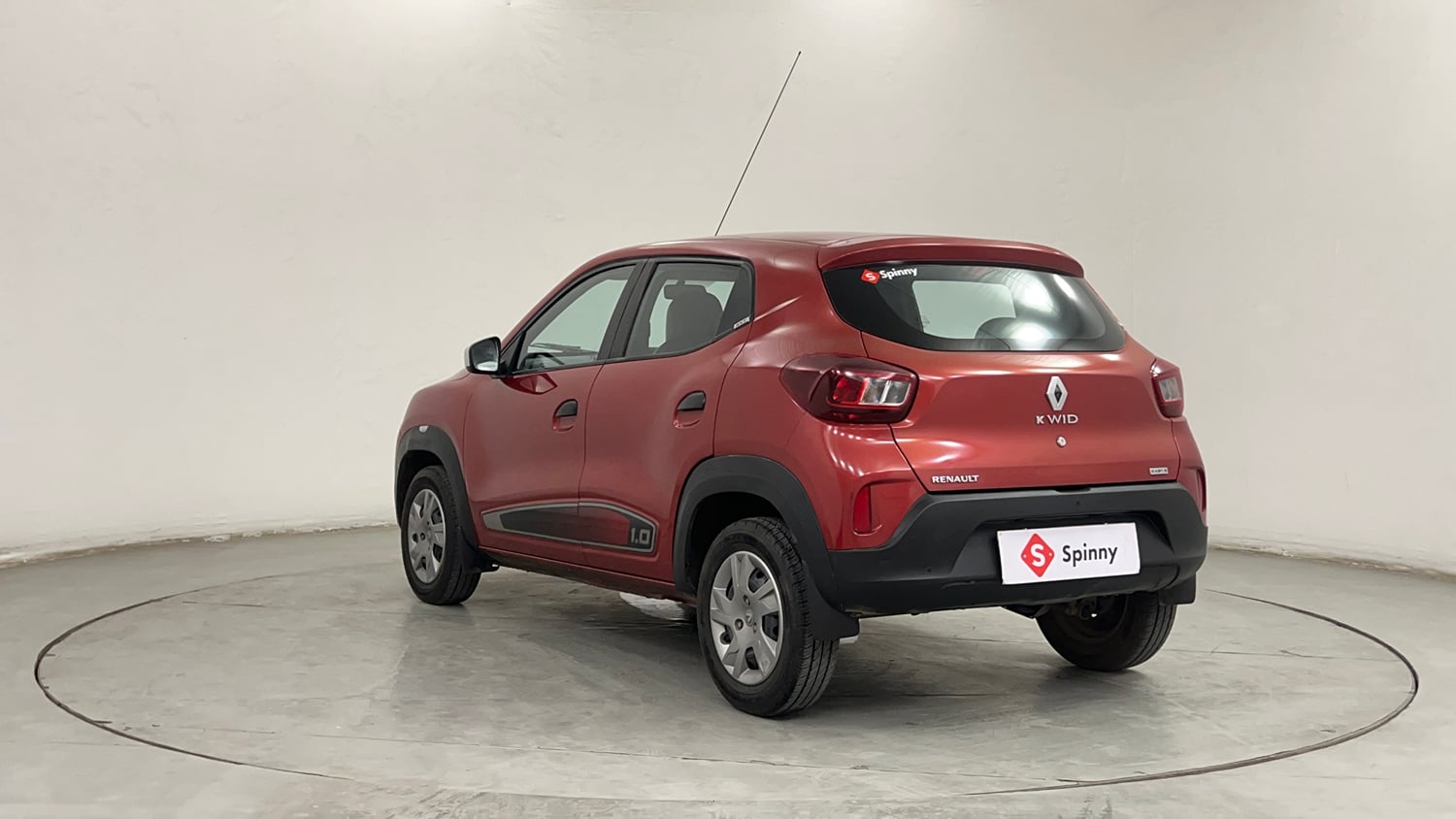 Used 2020 Renault Kwid 1.0 RXT AMT Opt Petrol Automatic exterior LEFT REAR CORNER VIEW