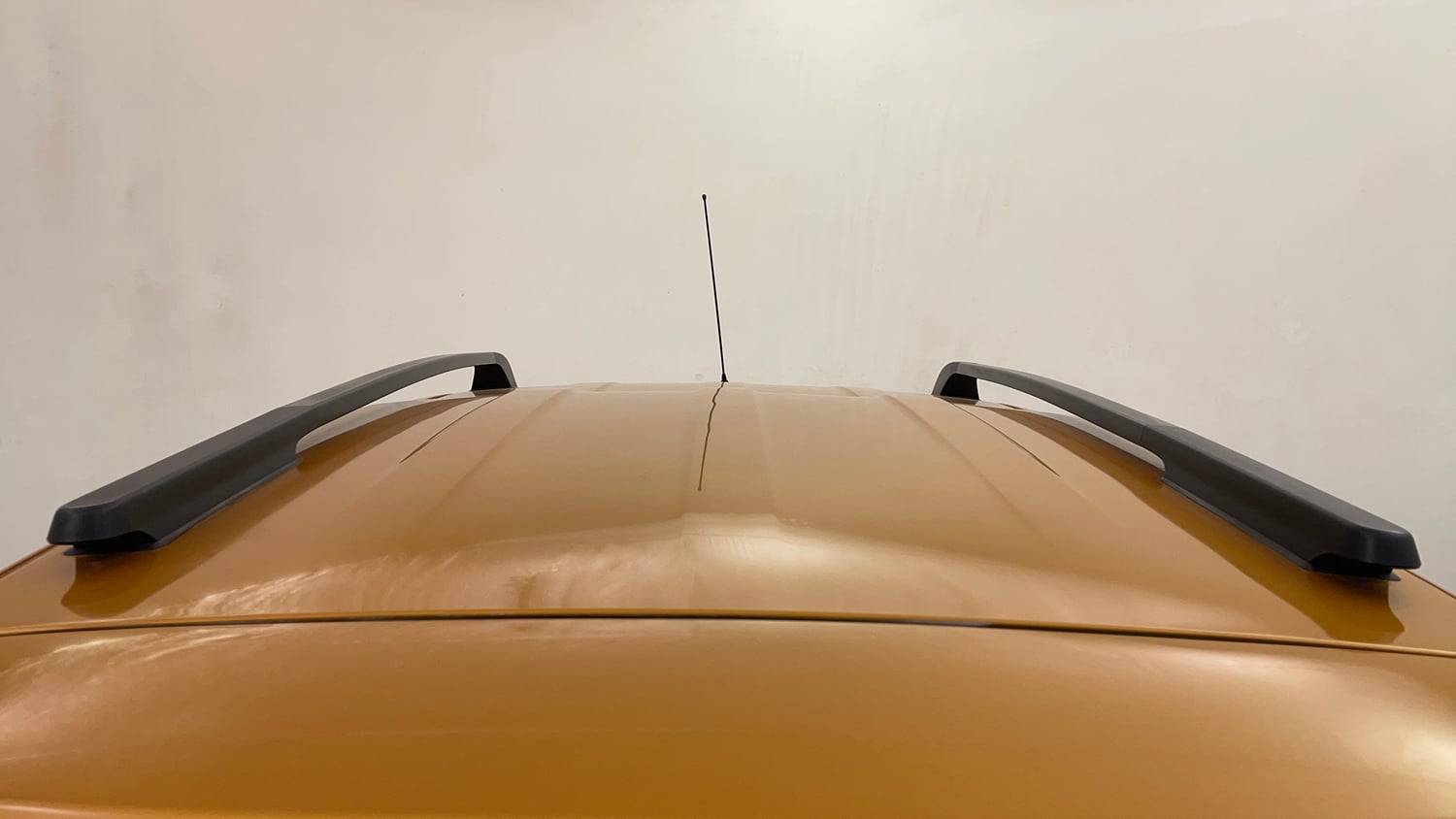 Used 2020 Renault Triber RXZ EASY-R AMT Petrol Automatic exterior EXTERIOR ROOF VIEW