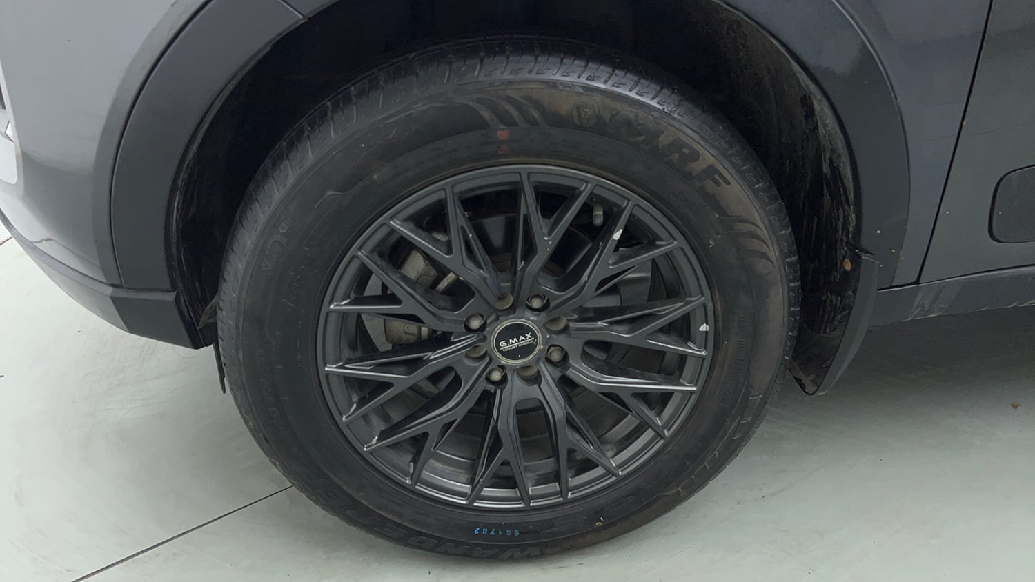 Used 2021 Tata Nexon XZA Plus Petrol Automatic tyres LEFT FRONT TYRE RIM VIEW