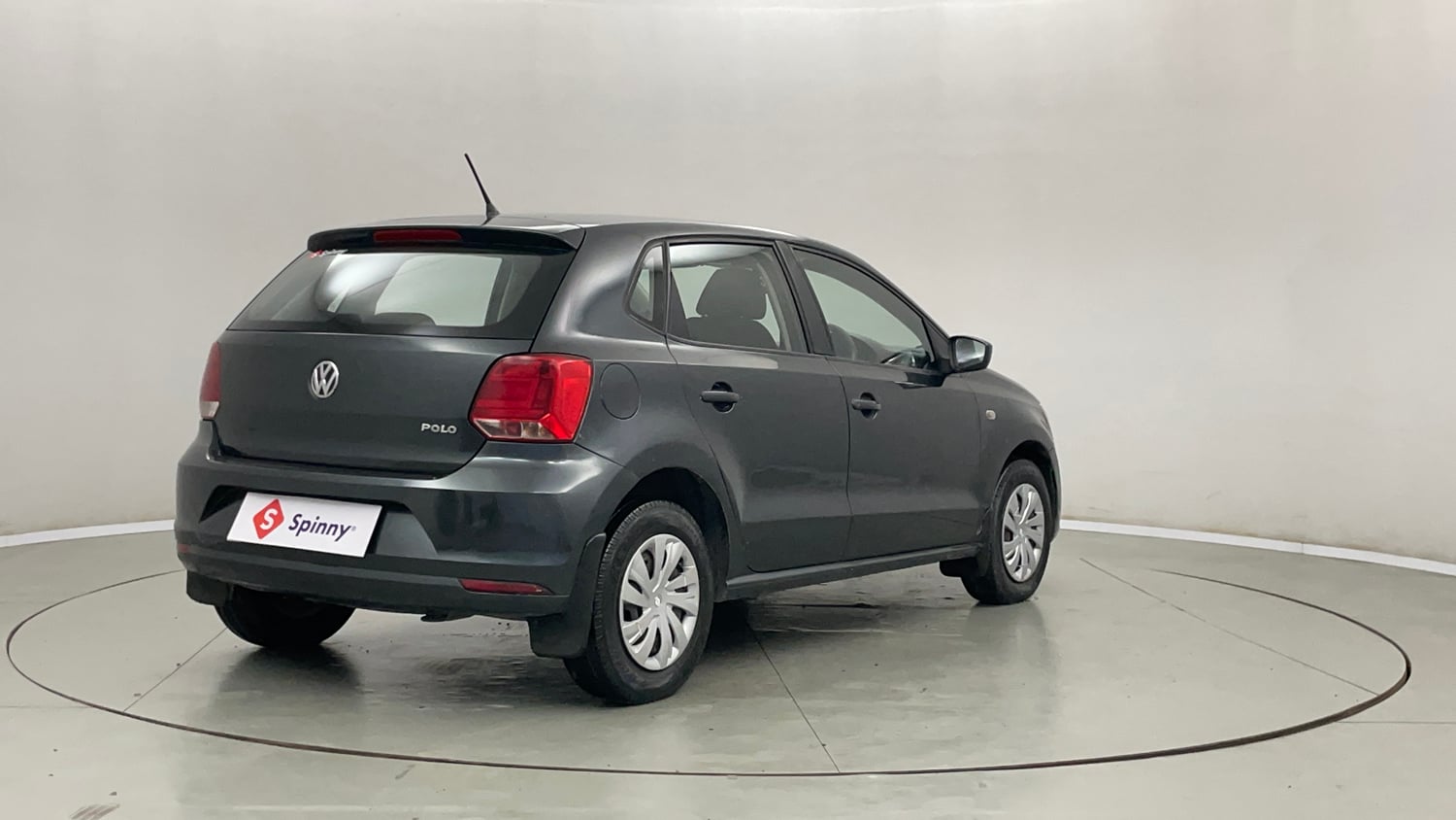 Used 2015 Volkswagen Polo Trendline 1.2L (P) Petrol Manual exterior RIGHT REAR CORNER VIEW