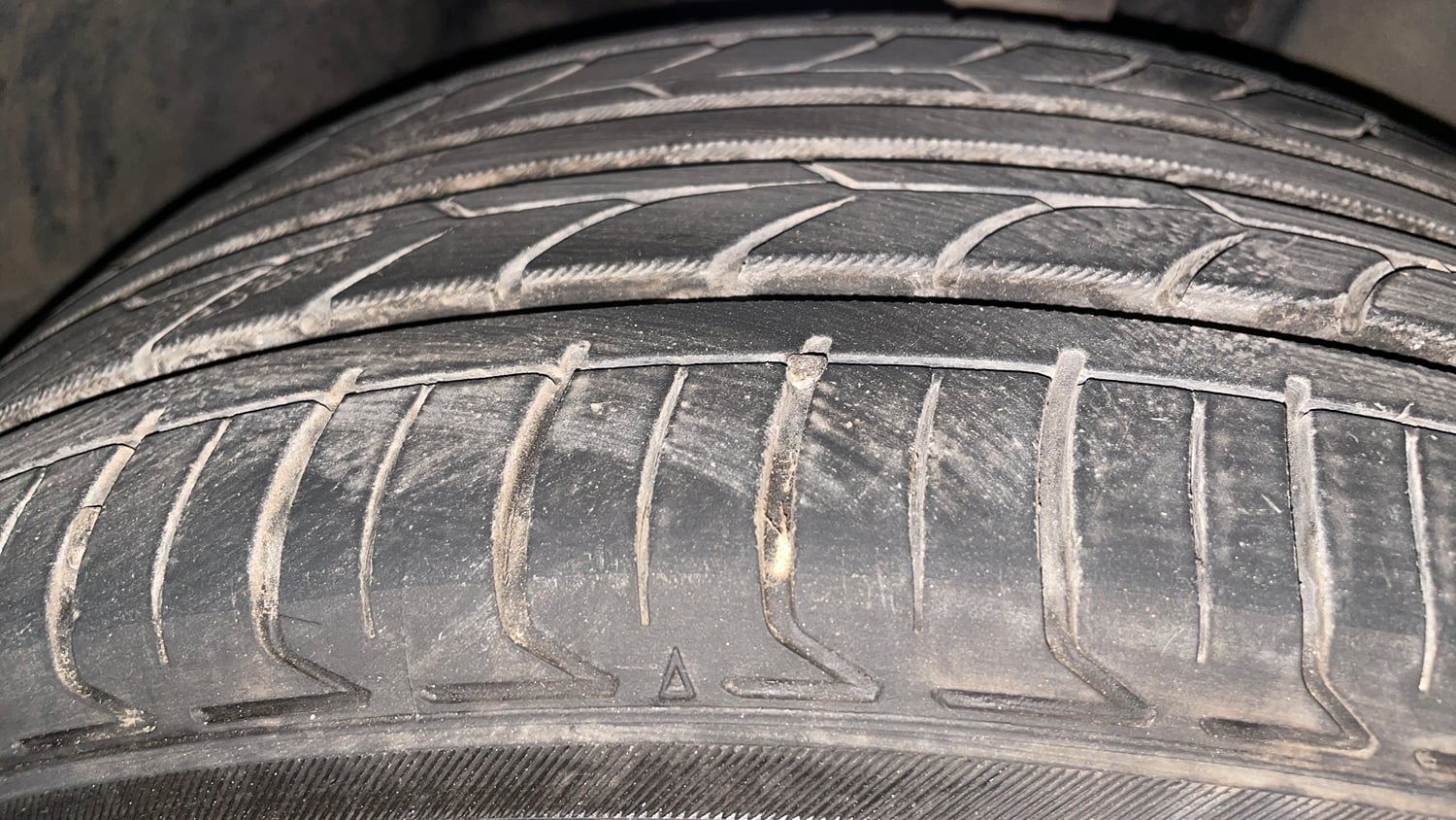 Used 2020 Honda Civic ZX CVT Petrol Petrol Automatic tyres RIGHT FRONT TYRE TREAD VIEW