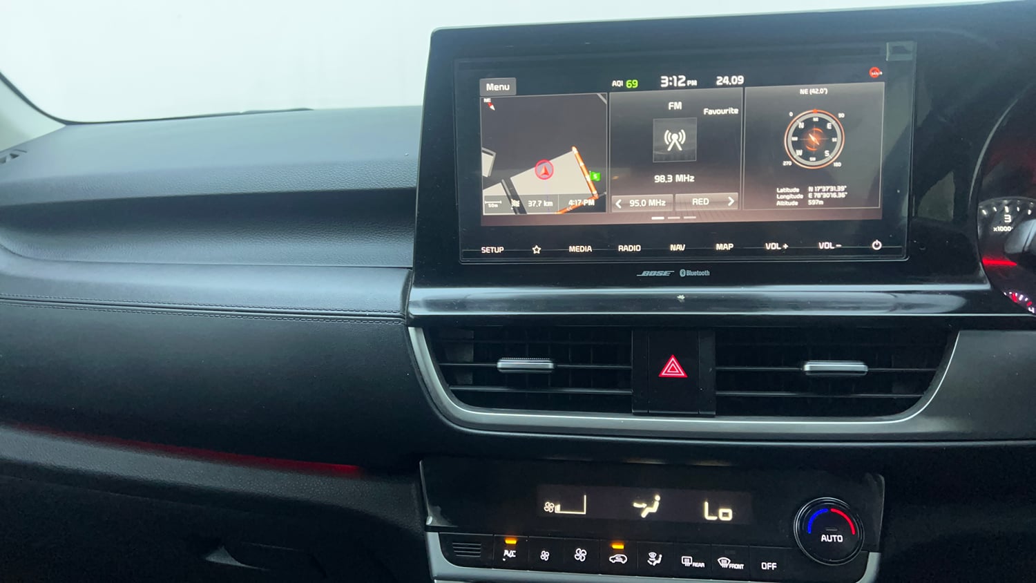 Used 2022 Kia Seltos GTX Plus 1.5 Diesel AT Diesel Automatic interior MUSIC SYSTEM & AC CONTROL VIEW