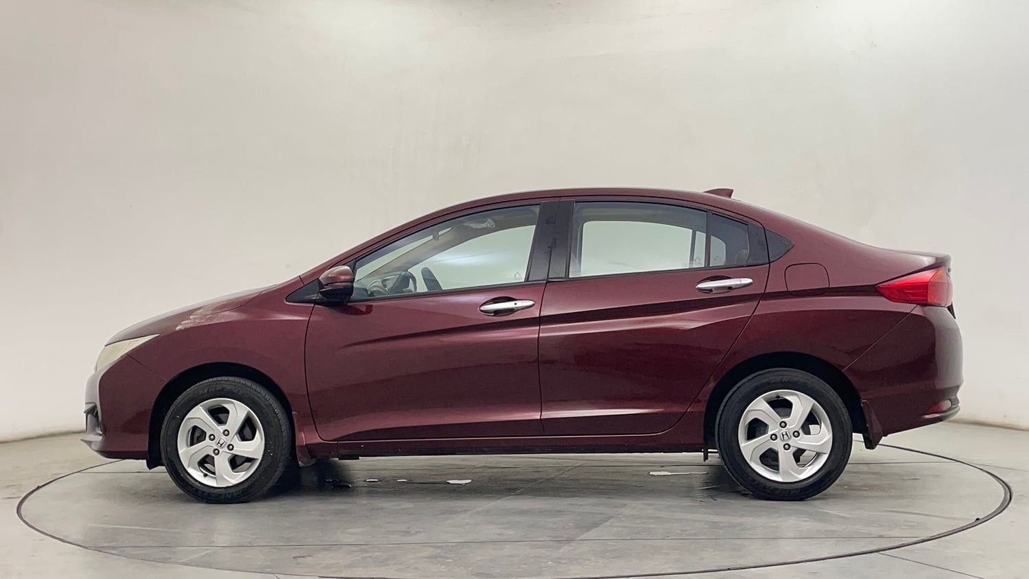 Used 2016 Honda City VX (O) MT Petrol Manual exterior LEFT SIDE VIEW