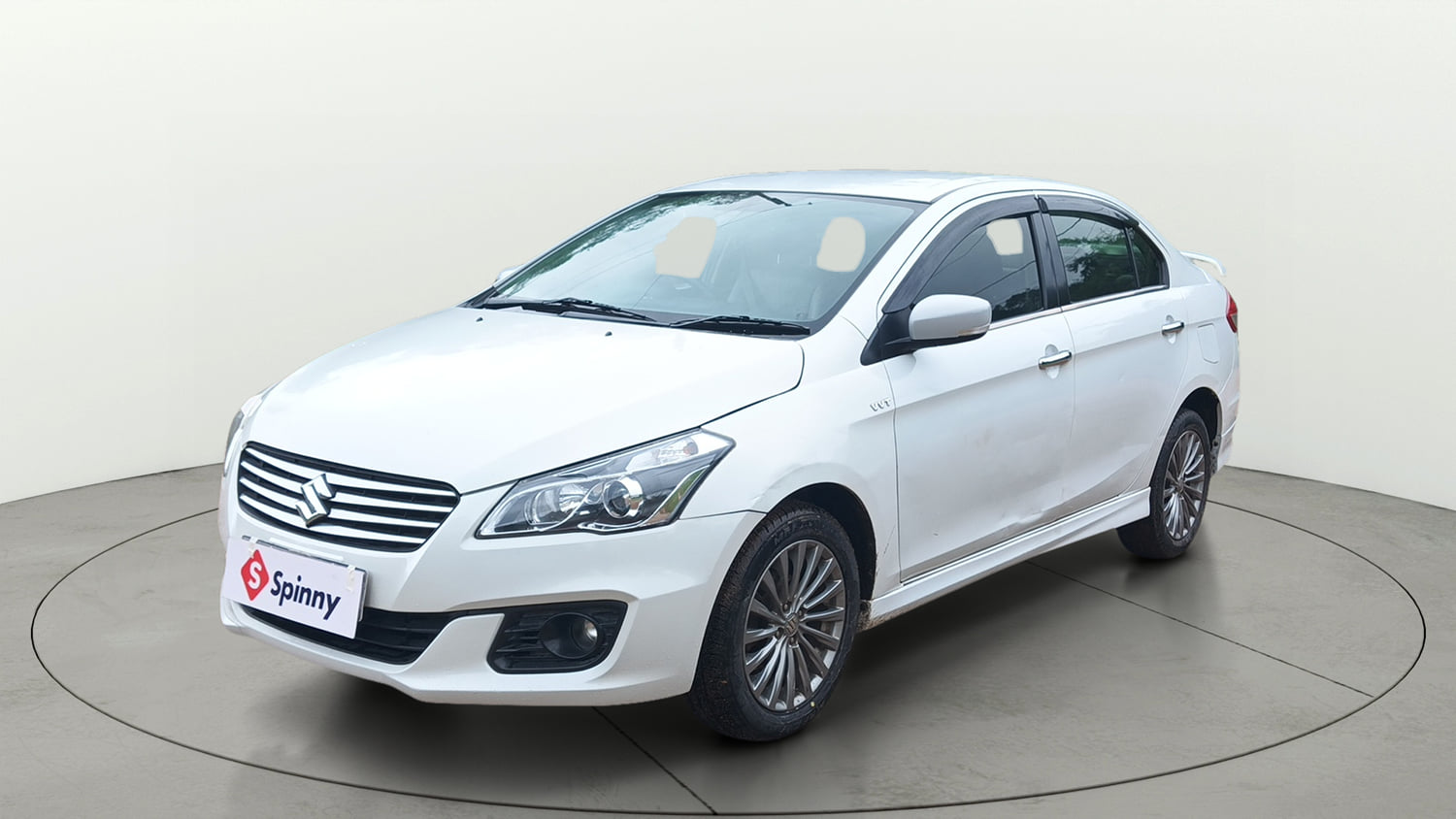 Used 2016 Maruti Suzuki Ciaz ZXi+ RS Petrol Manual exterior LEFT FRONT CORNER VIEW