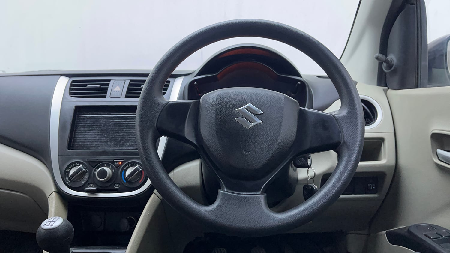 Used 2014 Maruti Suzuki Celerio VXi Petrol Manual interior STEERING VIEW