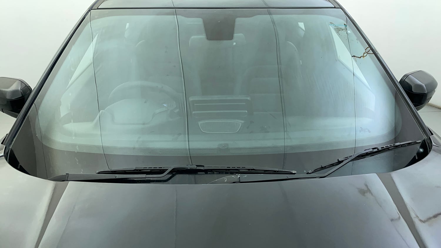 Used 2022 Tata Harrier XZA Plus Dark Edition Diesel Automatic exterior FRONT WINDSHIELD VIEW
