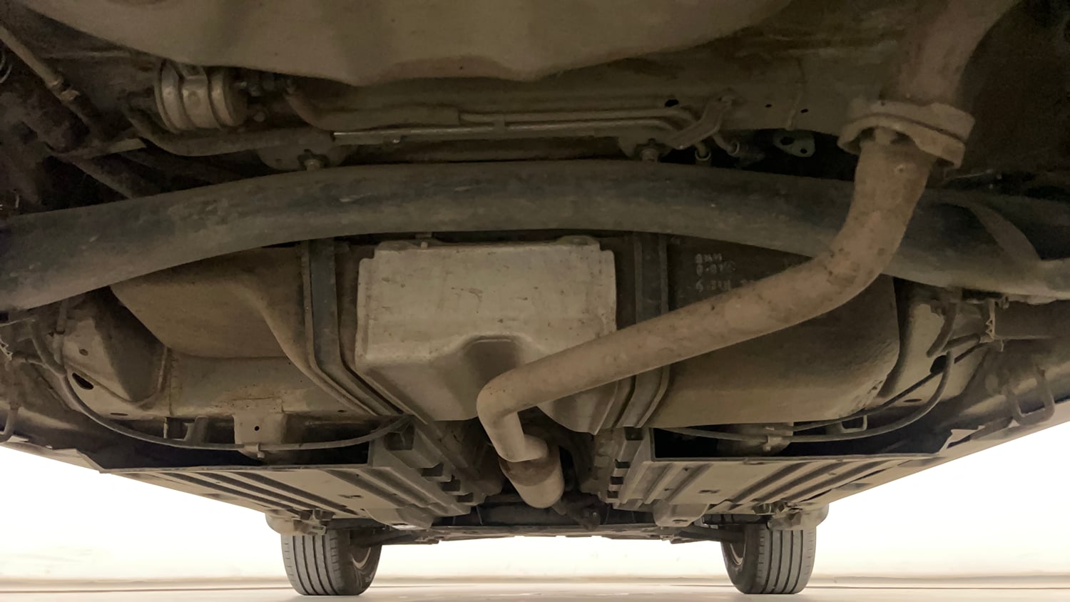 Used 2022 Toyota Urban Cruiser Premium Grade AT Petrol Automatic extra REAR UNDERBODY VIEW (TAKEN FROM REAR)