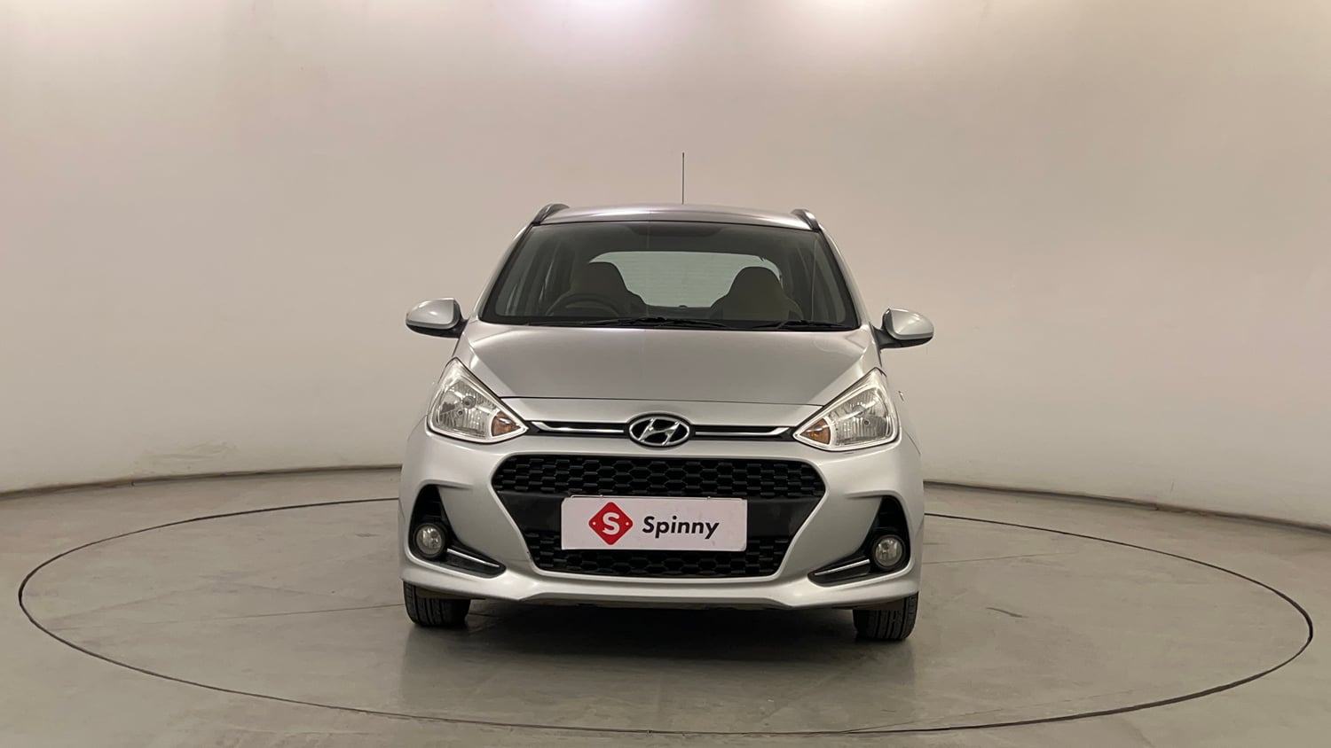 Used 2017 Hyundai Grand i10 Sportz 1.2 Kappa VTVT Petrol Manual exterior FRONT VIEW
