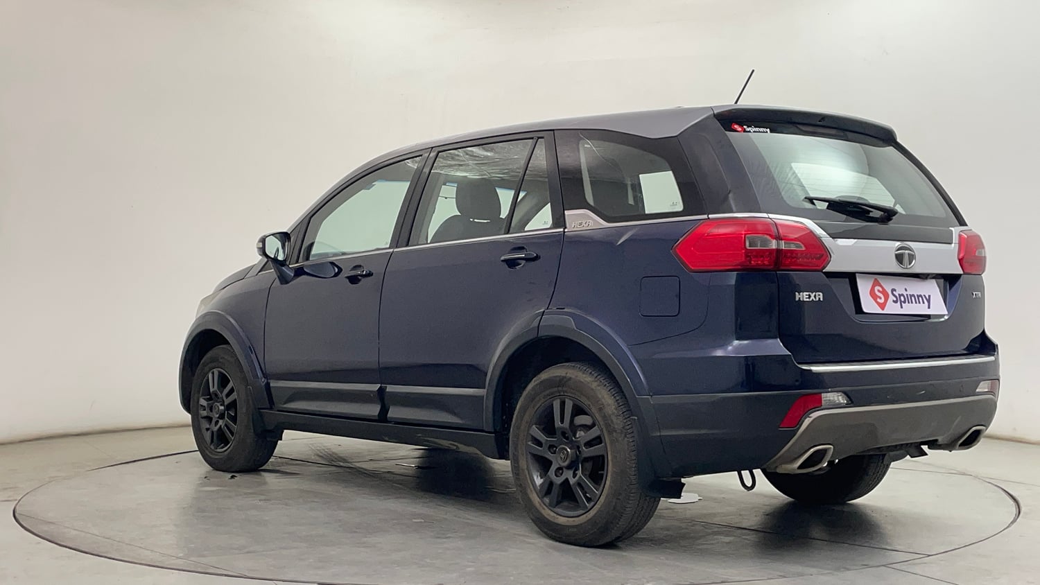 Used 2019 Tata Hexa XTA 4x2 6 STR Diesel Automatic exterior LEFT REAR CORNER VIEW