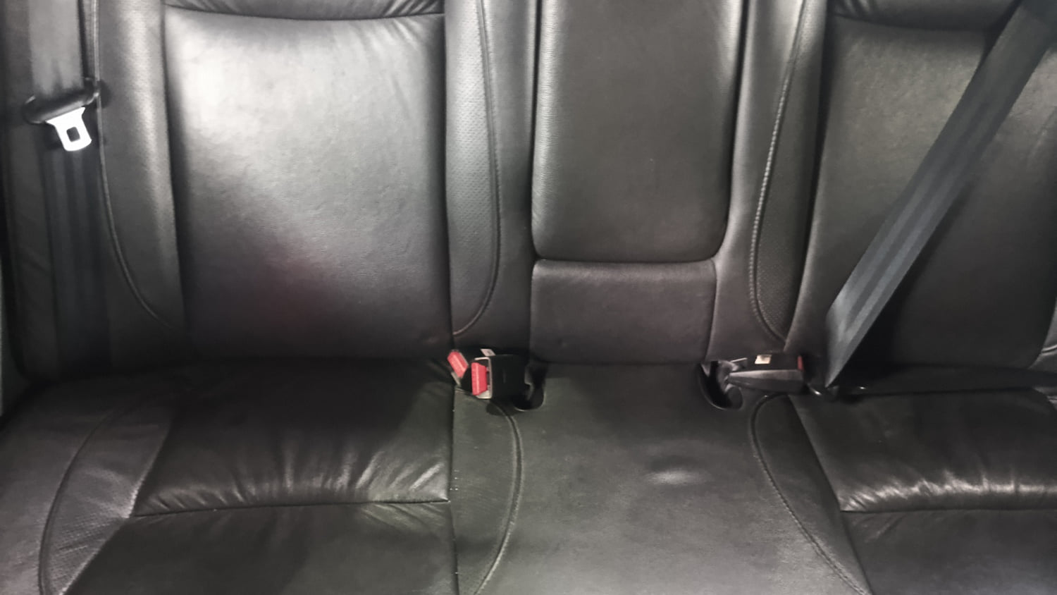 Used 2016 Maruti Suzuki Ciaz ZXi+ RS Petrol Manual interior REAR SEAT CONDITION VIEW