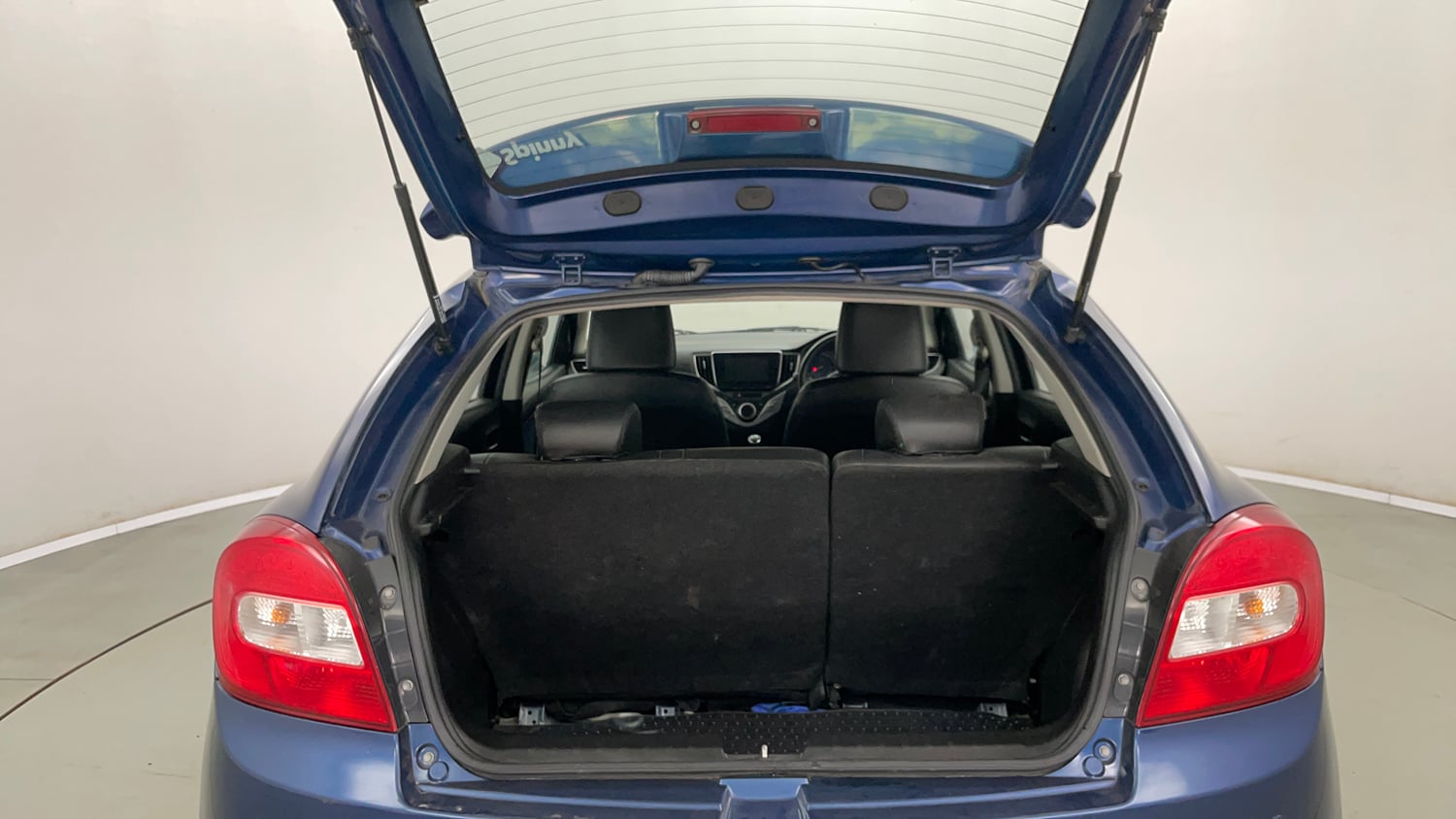 Used 2021 Maruti Suzuki Baleno Zeta Petrol Manual interior DICKY INSIDE VIEW