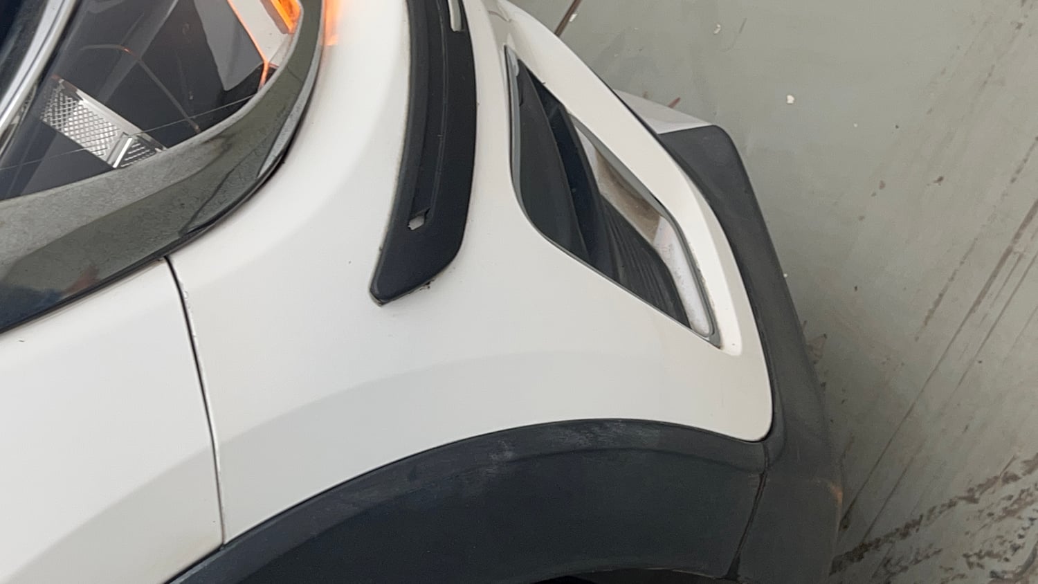 Used 2021 Renault Triber RXZ Petrol Manual dents MINOR SCRATCH