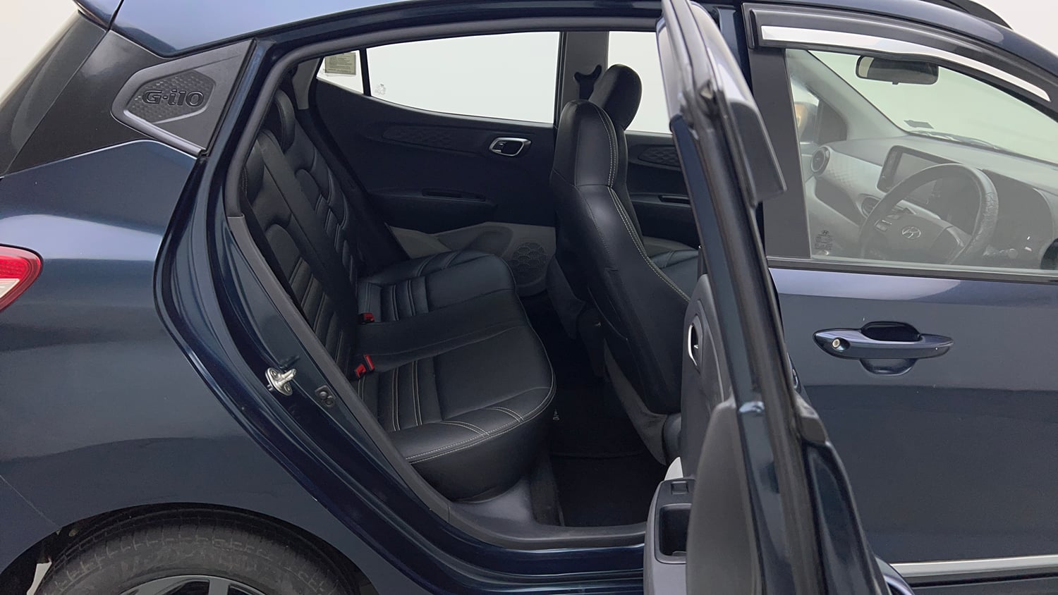 Used 2022 Hyundai Grand i10 Nios Sportz 1.2 Kappa VTVT CNG Cng Manual interior RIGHT SIDE REAR DOOR CABIN VIEW