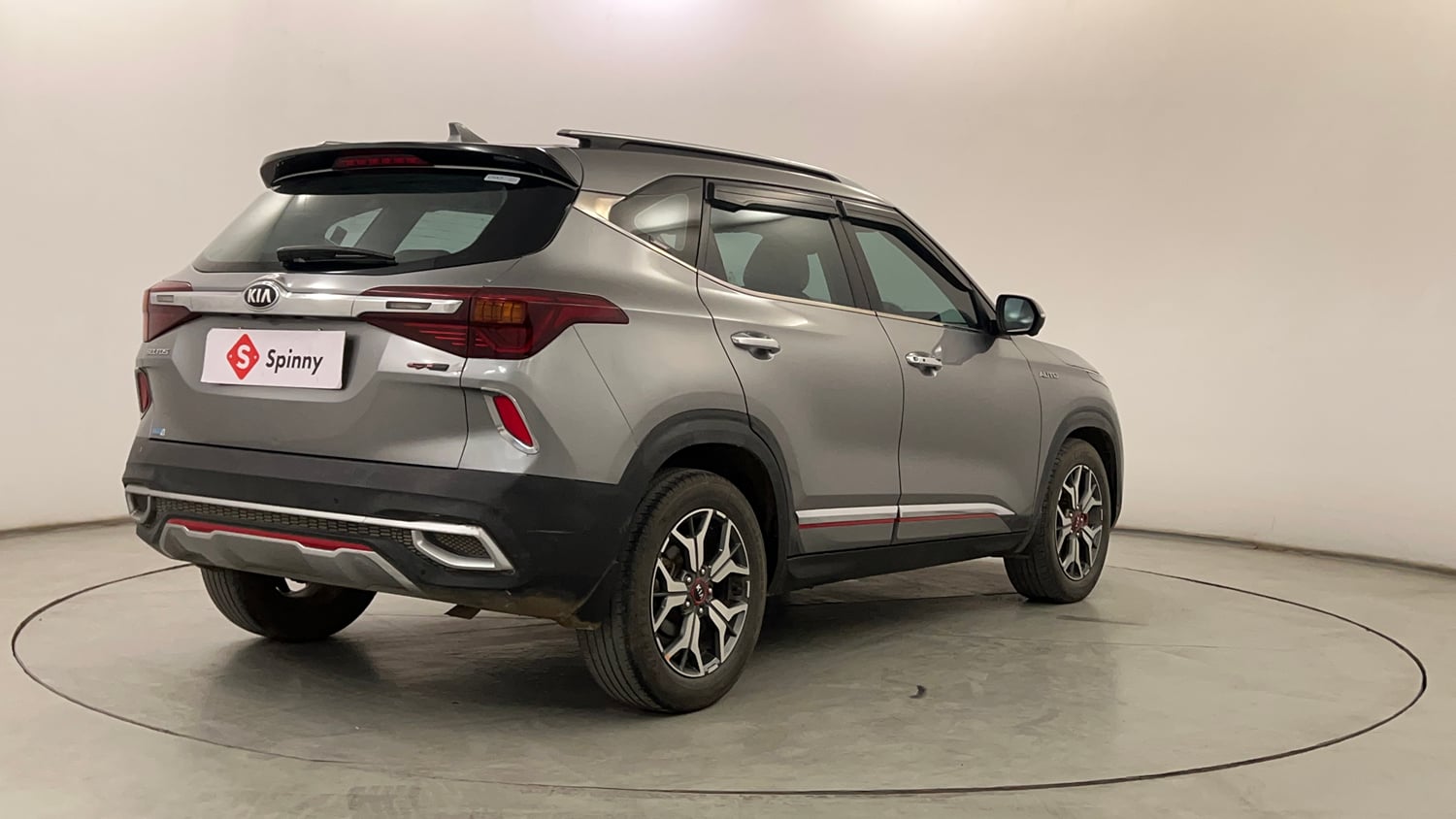 Used 2020 Kia Seltos GTX Plus AT 1.5 Diesel Diesel Automatic exterior RIGHT REAR CORNER VIEW