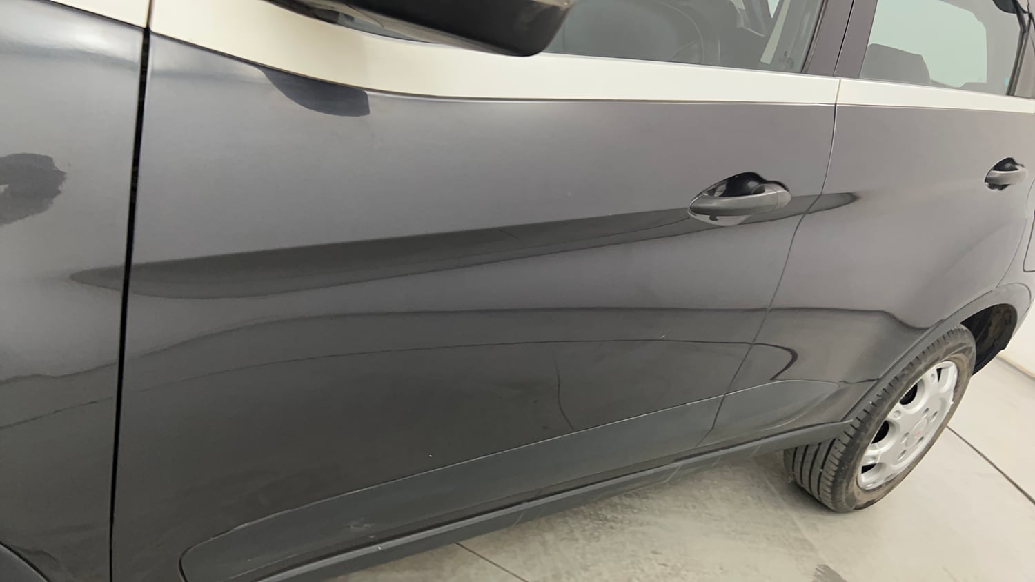 Used 2019 Tata Nexon XM Petrol Manual dents MINOR SCRATCH