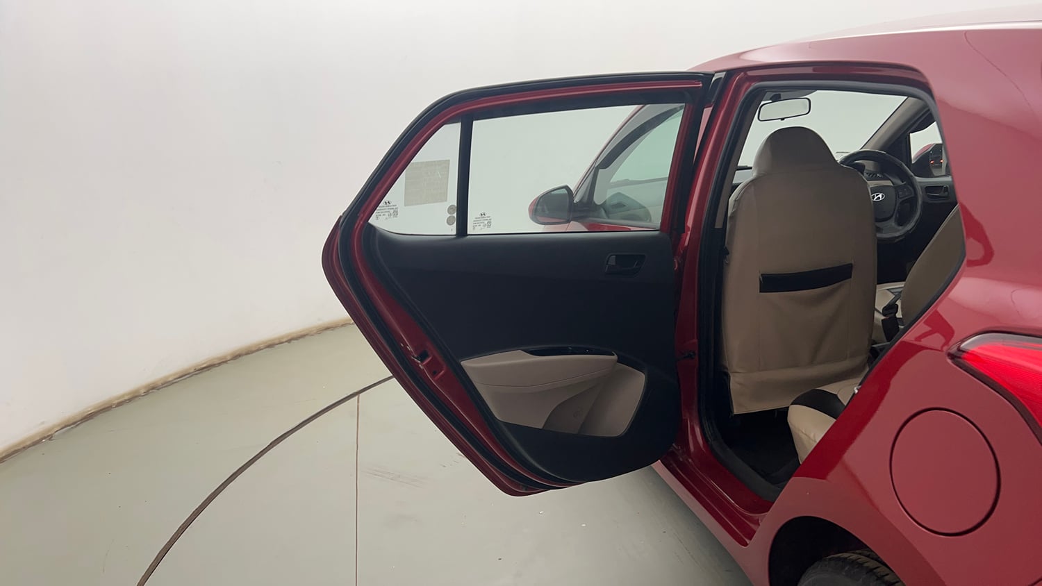 Used 2018 Hyundai Grand i10 Magna 1.2 Kappa VTVT Petrol Manual interior LEFT REAR DOOR OPEN VIEW