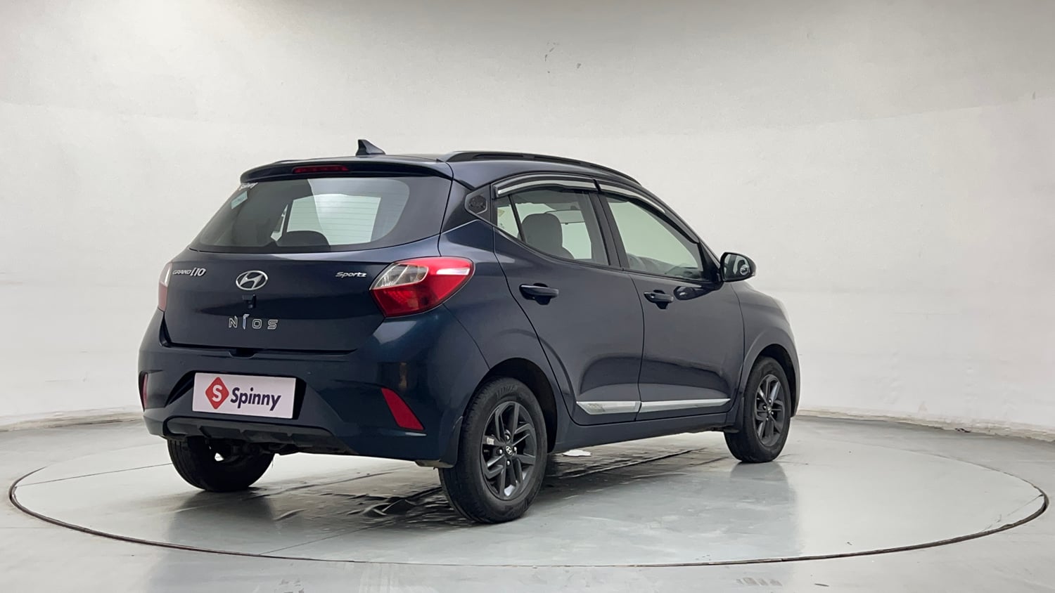 Used 2022 Hyundai Grand i10 Nios Sportz 1.2 Kappa VTVT CNG Cng Manual exterior RIGHT REAR CORNER VIEW