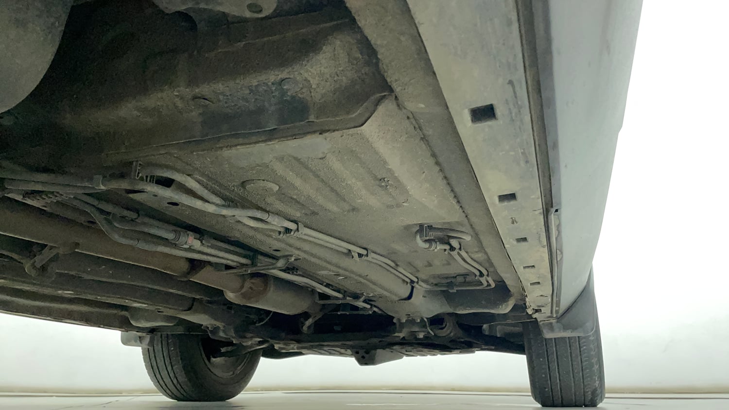 Used 2022 Tata Harrier XZA Plus Dark Edition Diesel Automatic extra REAR RIGHT UNDERBODY VIEW