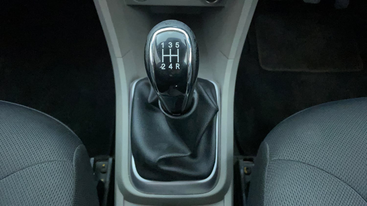 Used 2017 Tata Tiago Revotron XZ Petrol Manual interior GEAR  KNOB VIEW