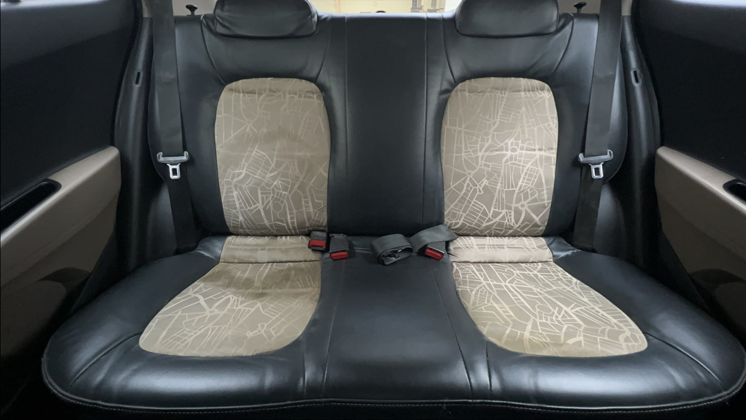 Used 2019 Hyundai Grand i10 Sportz U2 1.2 CRDi Diesel Manual interior REAR SEAT CONDITION VIEW