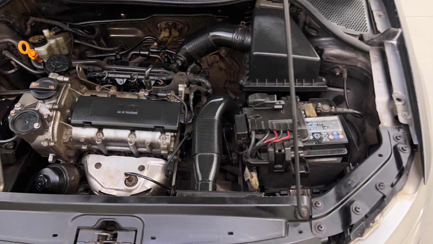 Used 2013 Volkswagen Polo Comfortline 1.2L (P) Petrol Manual engine ENGINE LEFT SIDE VIEW