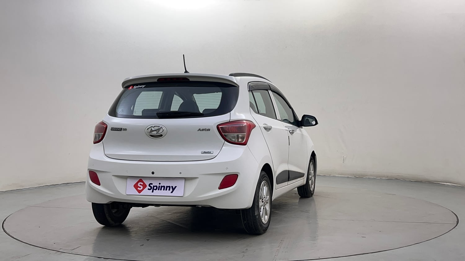 Used 2013 Hyundai Grand i10 Asta AT 1.2 Kappa VTVT Petrol Automatic exterior RIGHT REAR CORNER VIEW