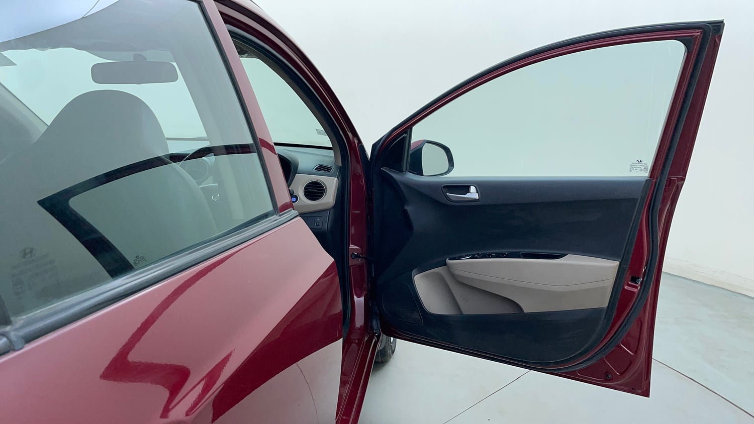 Used 2016 Hyundai Grand i10 Asta AT 1.2 Kappa VTVT Petrol Automatic interior RIGHT FRONT DOOR OPEN VIEW