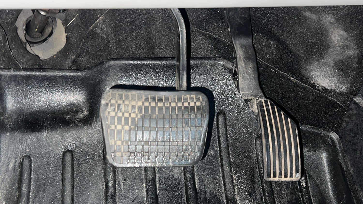 Used 2021 Tata Nexon XZA Plus Petrol Automatic interior PEDALS VIEW