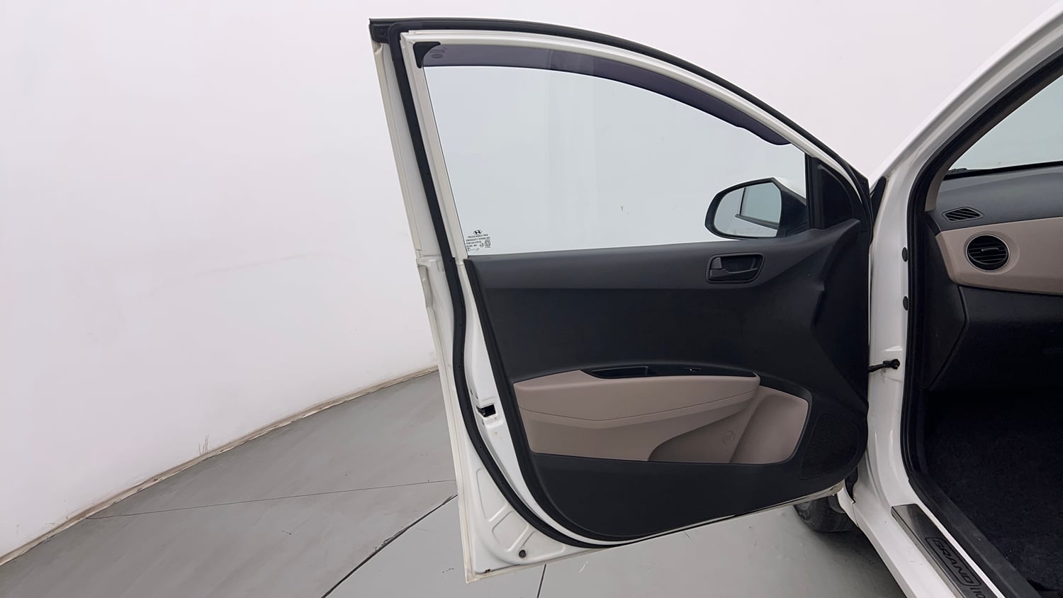 Used 2016 Hyundai Grand i10 Magna 1.2 Kappa VTVT Petrol Manual interior LEFT FRONT DOOR OPEN VIEW