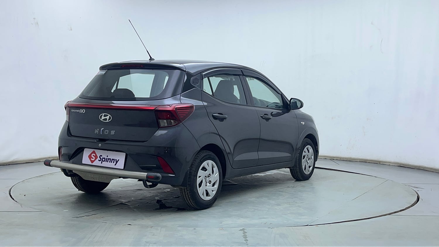 Used 2024 Hyundai Grand i10 Nios Magna 1.2 Kappa Petrol Manual exterior RIGHT REAR CORNER VIEW