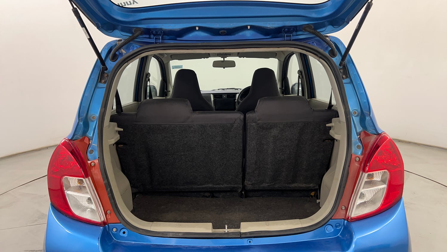 Used 2014 Maruti Suzuki Celerio VXi AMT Petrol Automatic interior DICKY INSIDE VIEW