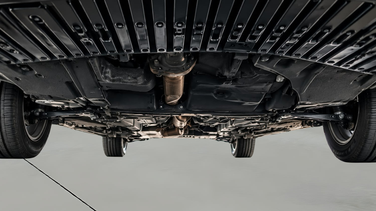 Used 2016 Maruti Suzuki Ciaz ZXi+ RS Petrol Manual extra FRONT LEFT UNDERBODY VIEW