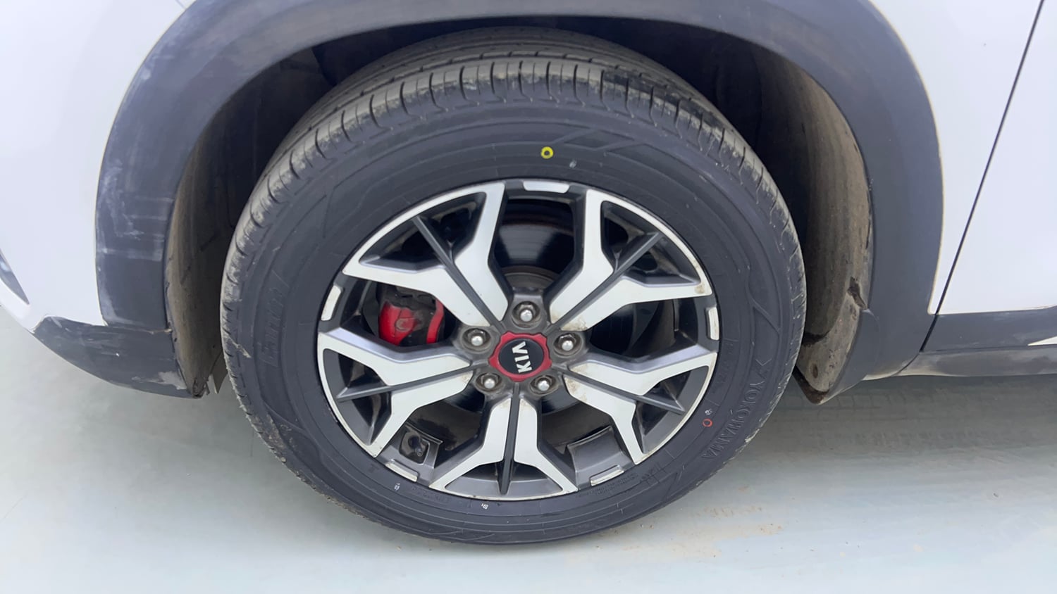 Used 2020 Kia Seltos GTX Plus 1.4 Petrol Manual tyres LEFT FRONT TYRE RIM VIEW